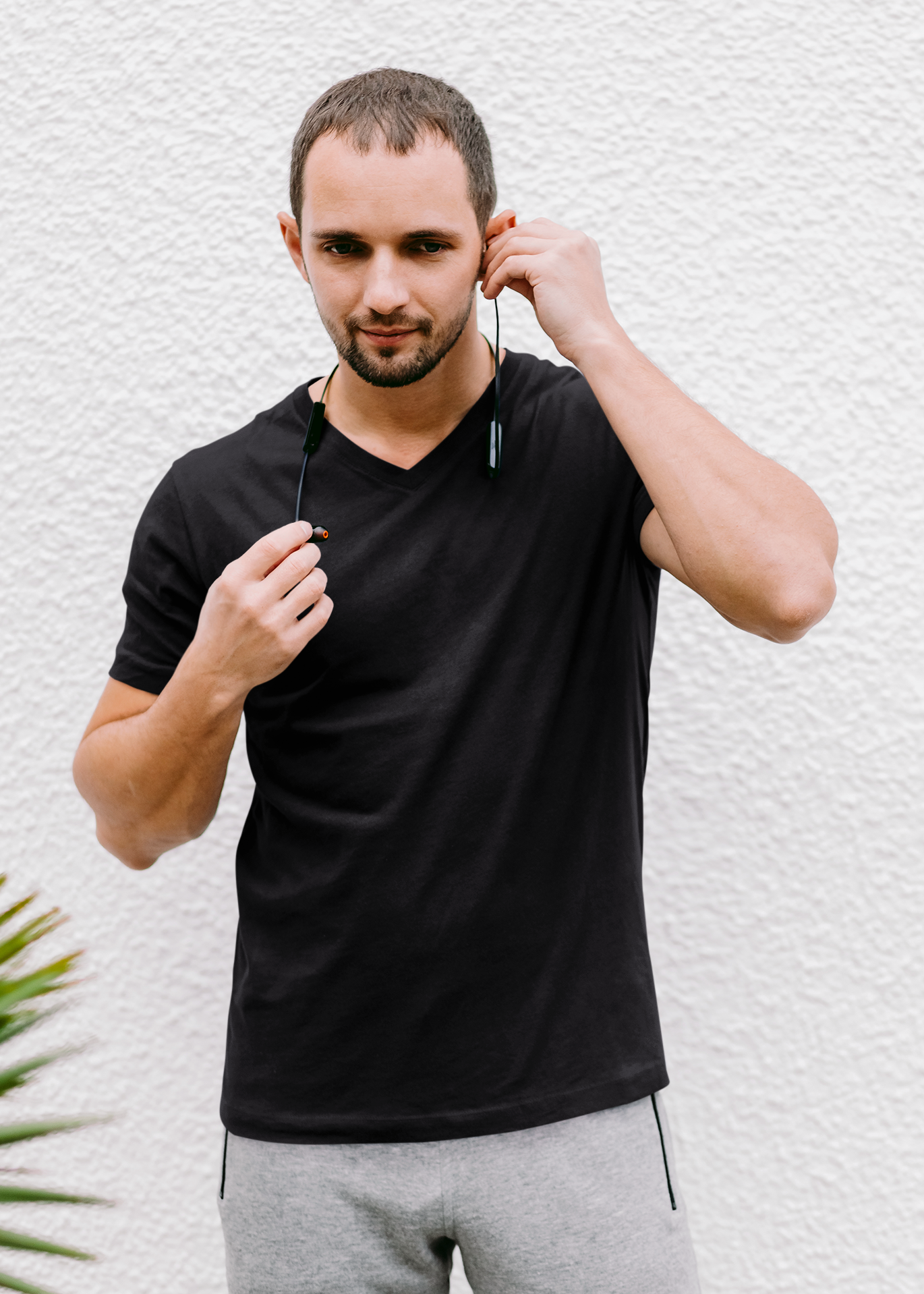 V Neck Half Sleeve Plain T-Shirt - Black - Men