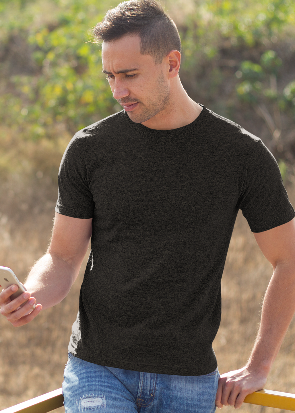 Round Neck Half Sleeve Plain T-Shirt - Black - Men